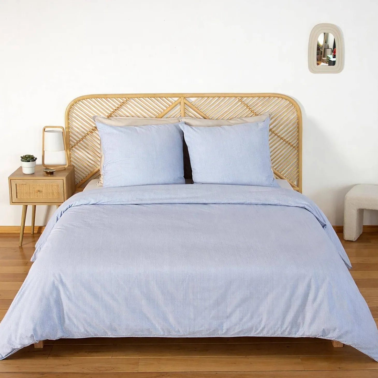 Beddengoedset met blauwe strepen microvezel