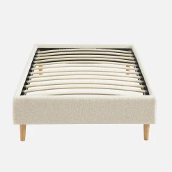 Bed met lattenbodem, bouclé afwerking, wit