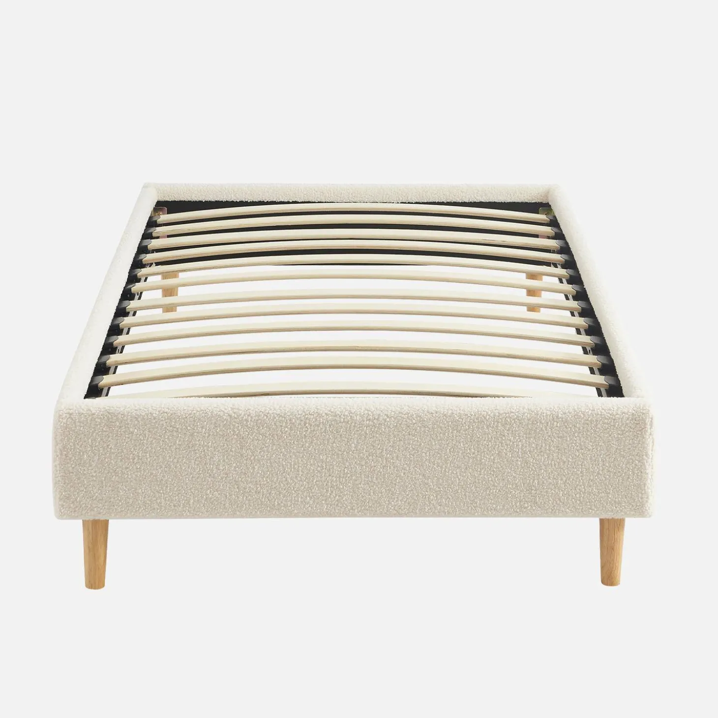 Bed met lattenbodem, bouclé afwerking, wit