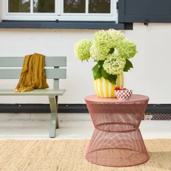Bijzettafel voor buiten staal met gaaseffect