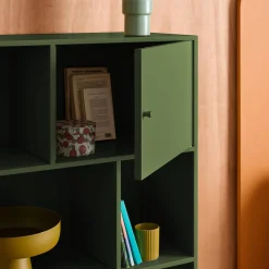 Boekenkast met 6 vakken en 2 deurtjes van metaal, industrieel