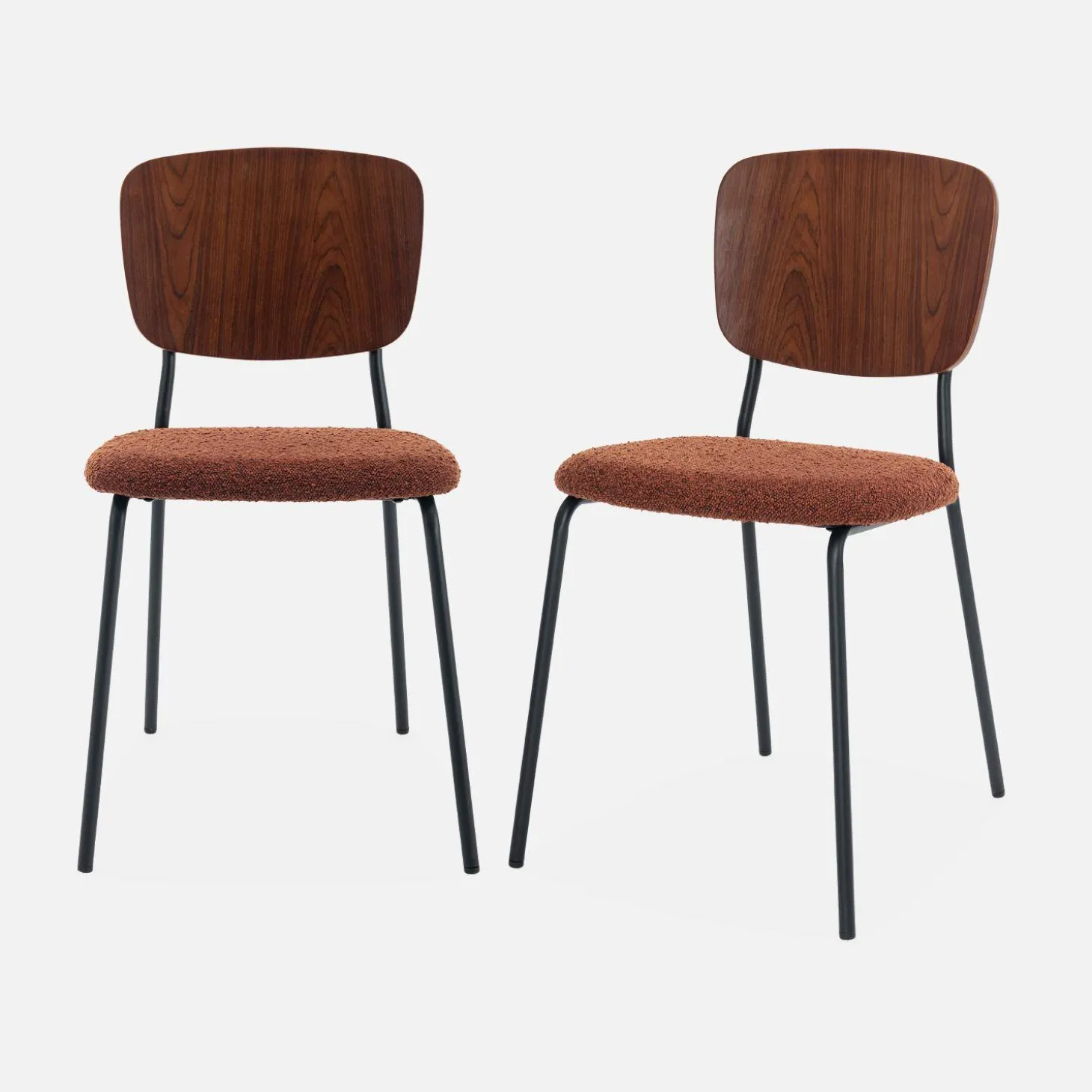 Bouclé zitting en houten rugleuning stoelen (set van 2)