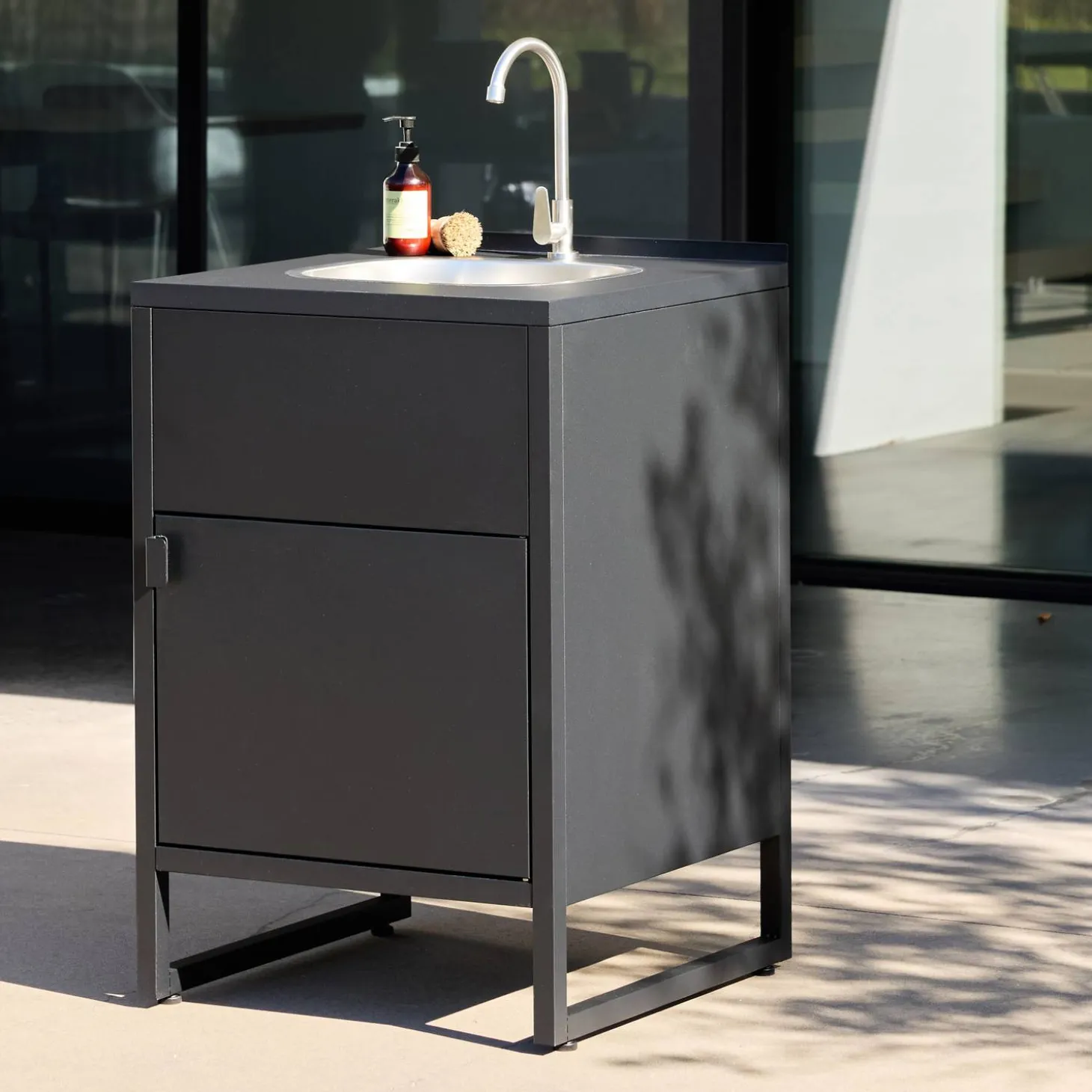Buitenkeuken module gootsteen en 1 deur van staal L60cm