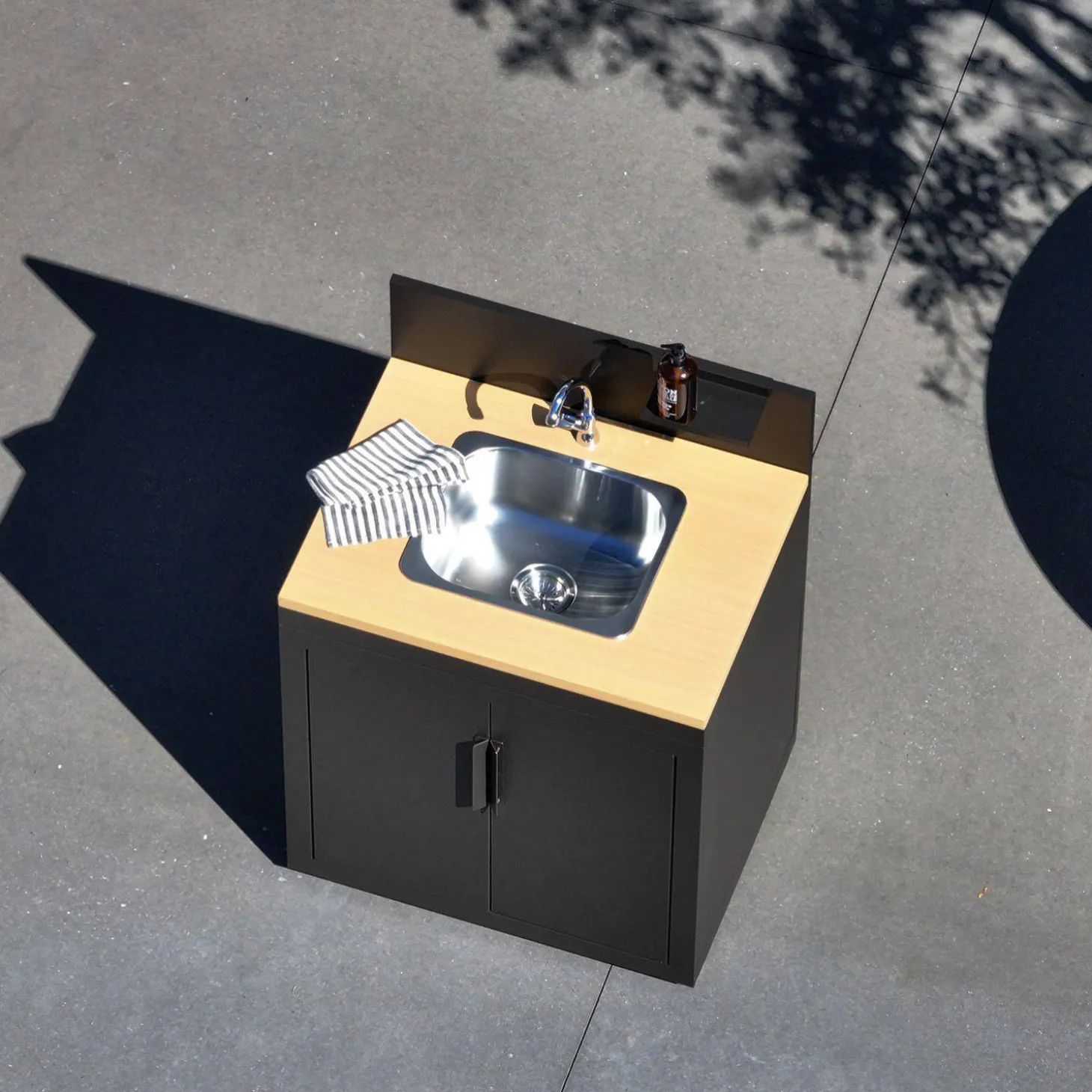 Buitenkeuken module gootsteen en 2 deuren staal en houtdecor L80cm