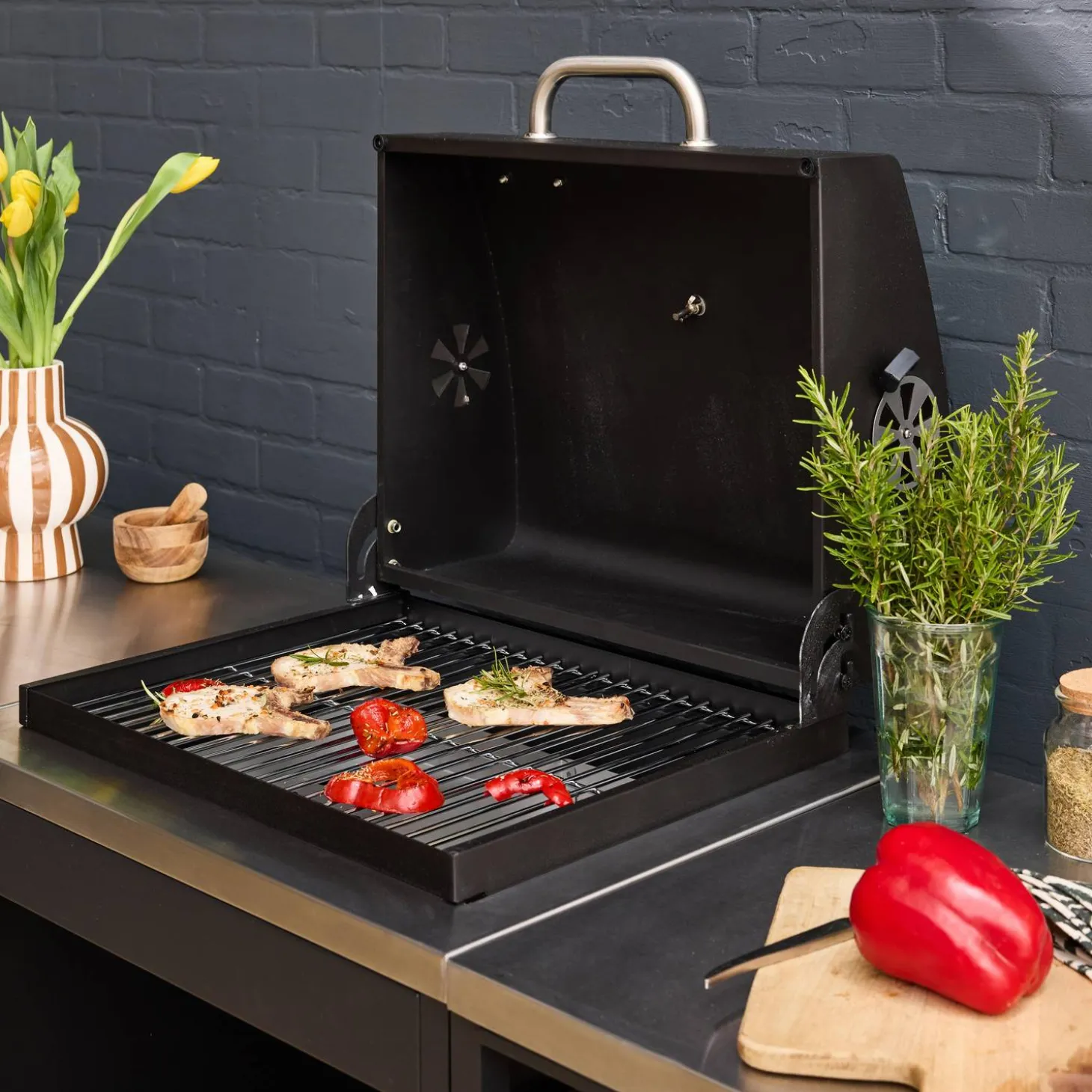 Buitenkeuken 3 modules met houtskoolbarbecue staal