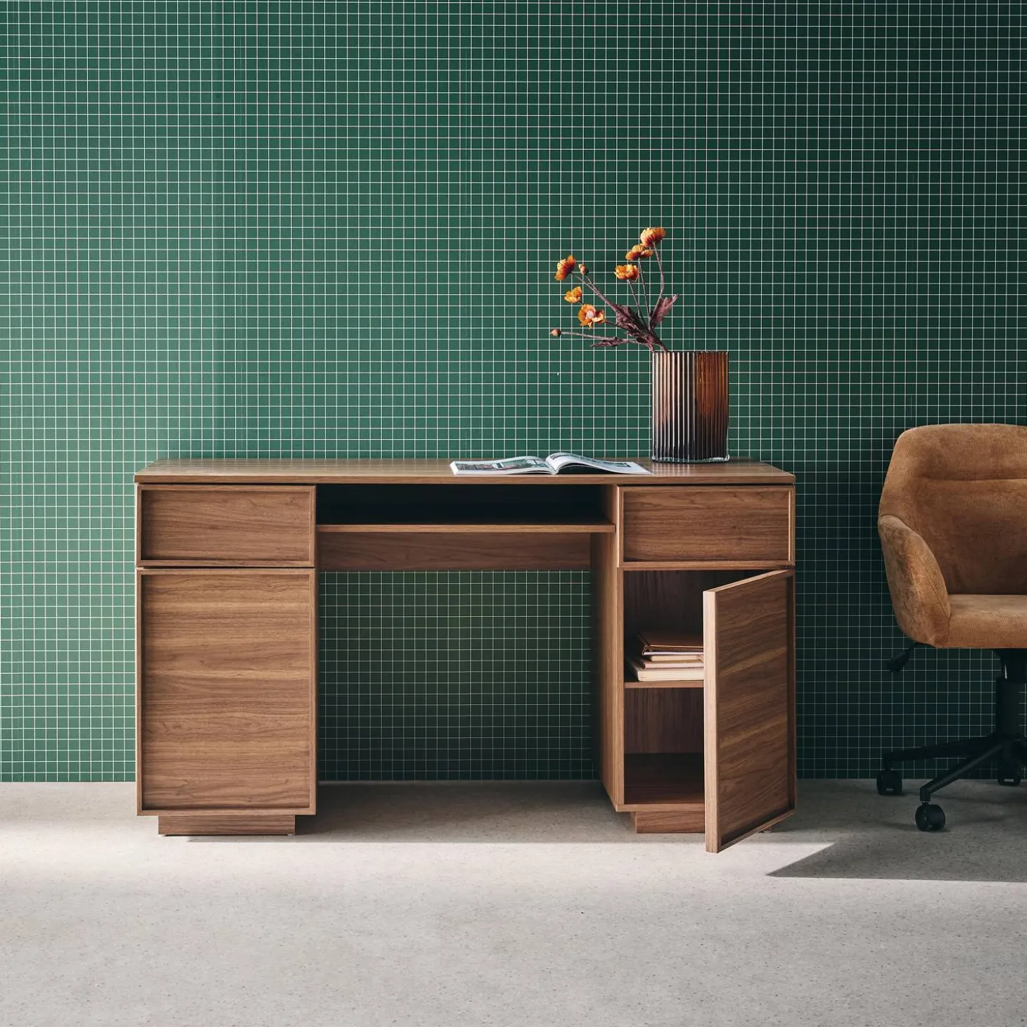 Bureau houteffect bureau 2 deuren 2 laden 1 nis 140cm