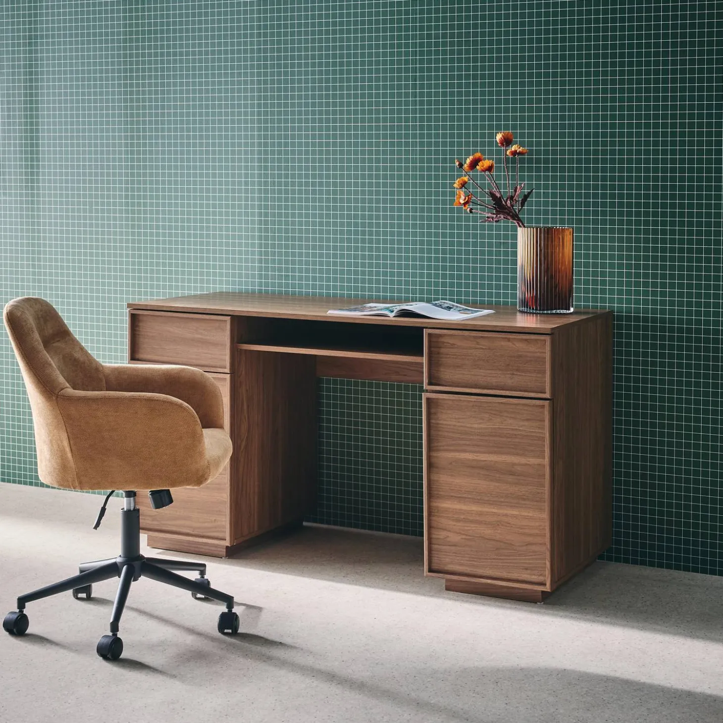 Bureau houteffect bureau 2 deuren 2 laden 1 nis 140cm