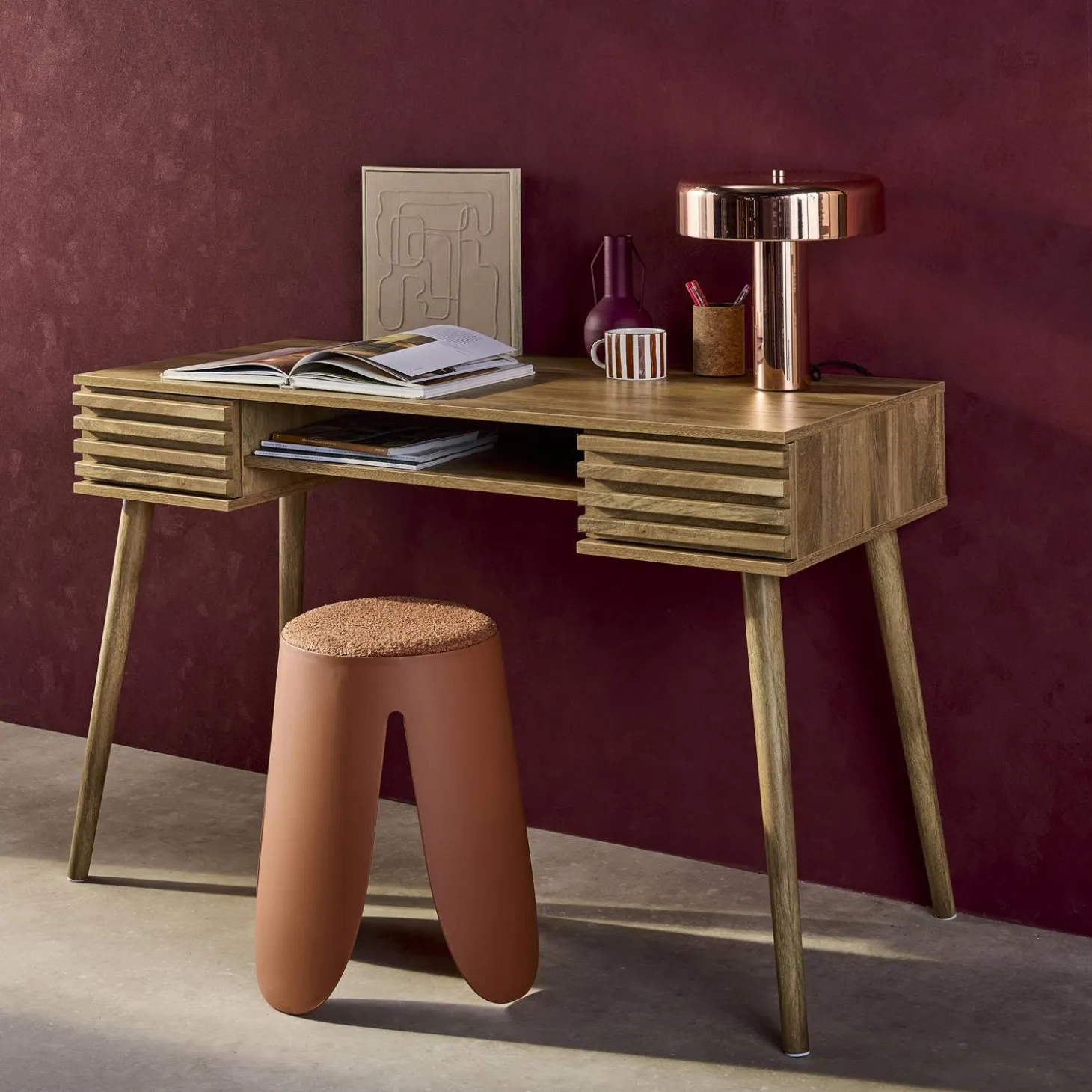 Bureau met houteffect, 2 lades