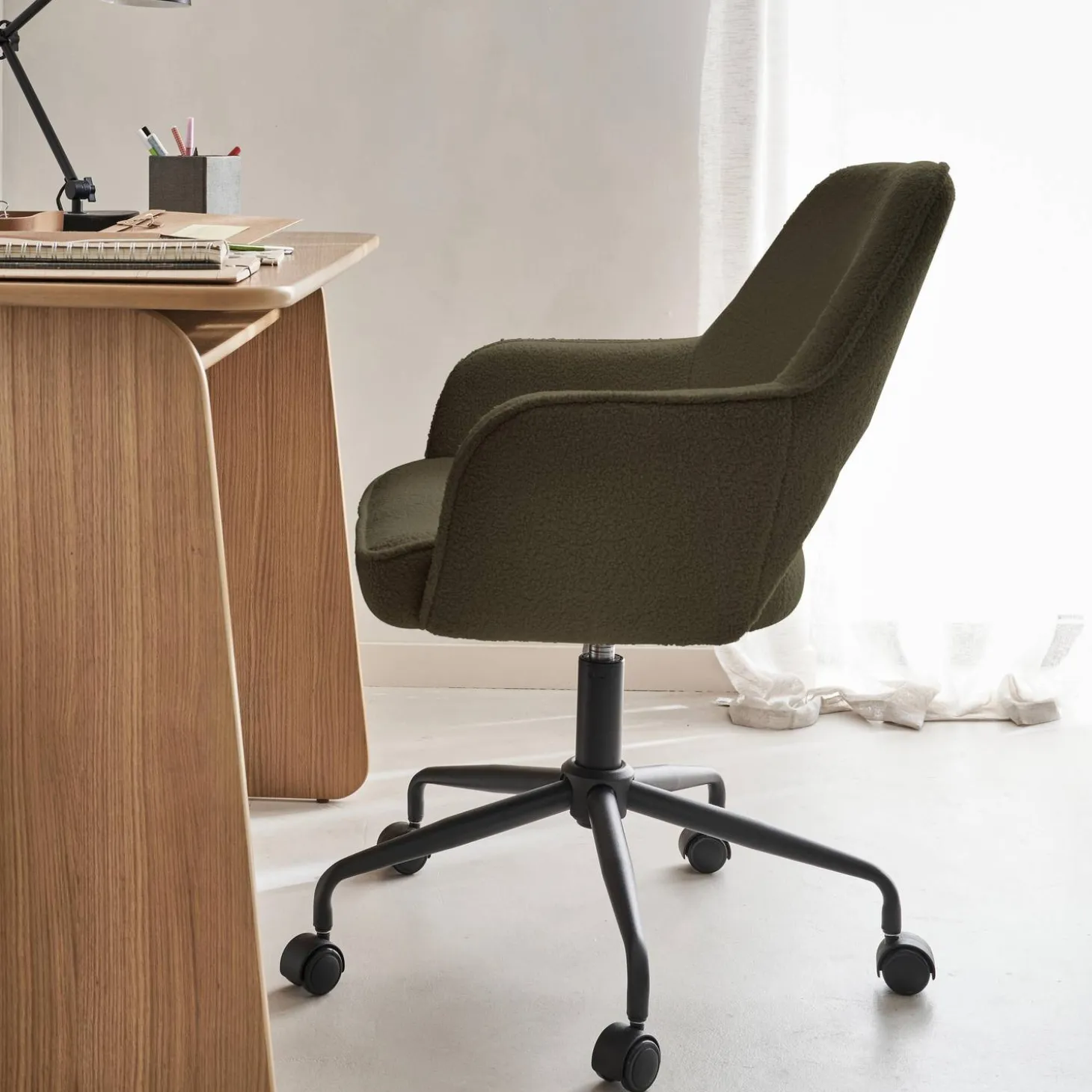 Bureaustoel met wielen