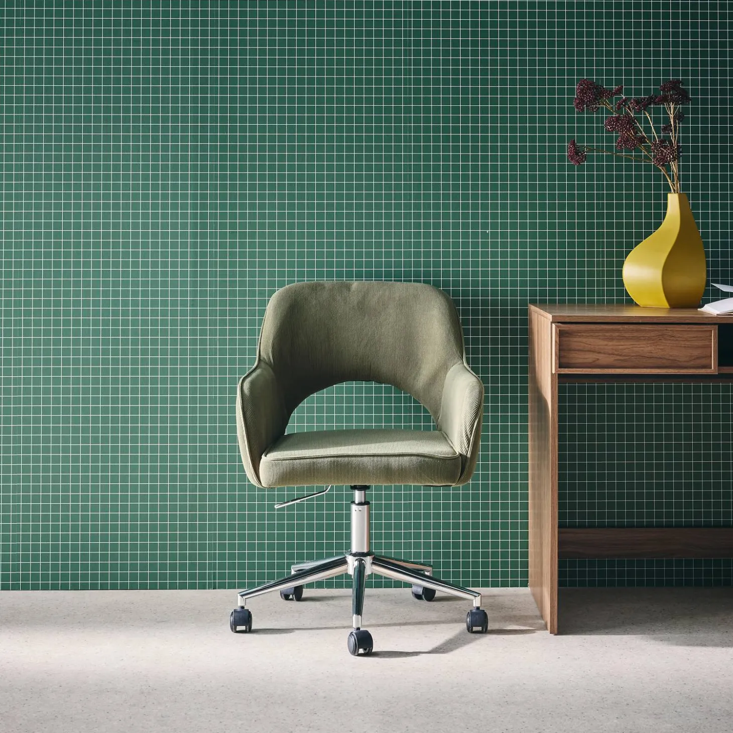 Bureaustoel op wielen in corduroy met chroom onderstel