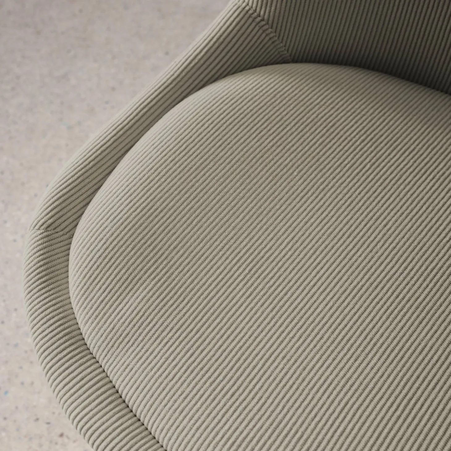 Corduroy Scandinavische stoelen met beukenhouten poten (set van 4)
