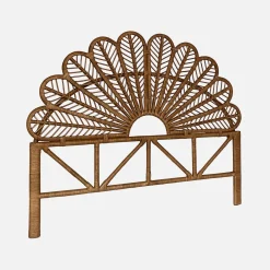 Donker rotan hoofdbord