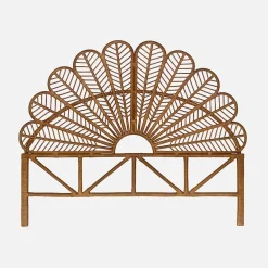 Donker rotan hoofdbord