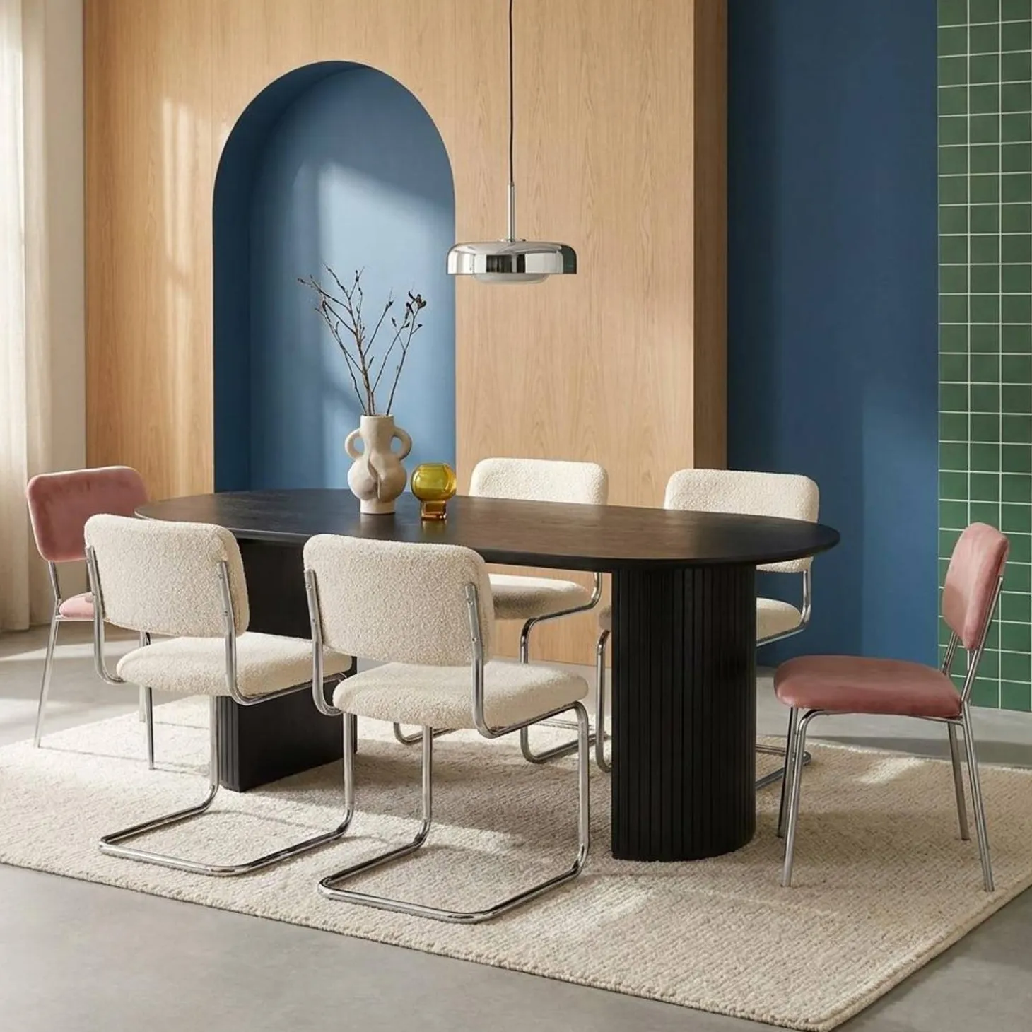 Eettafel ovaal voor 6-8 personen rubberhout en eikenfineer