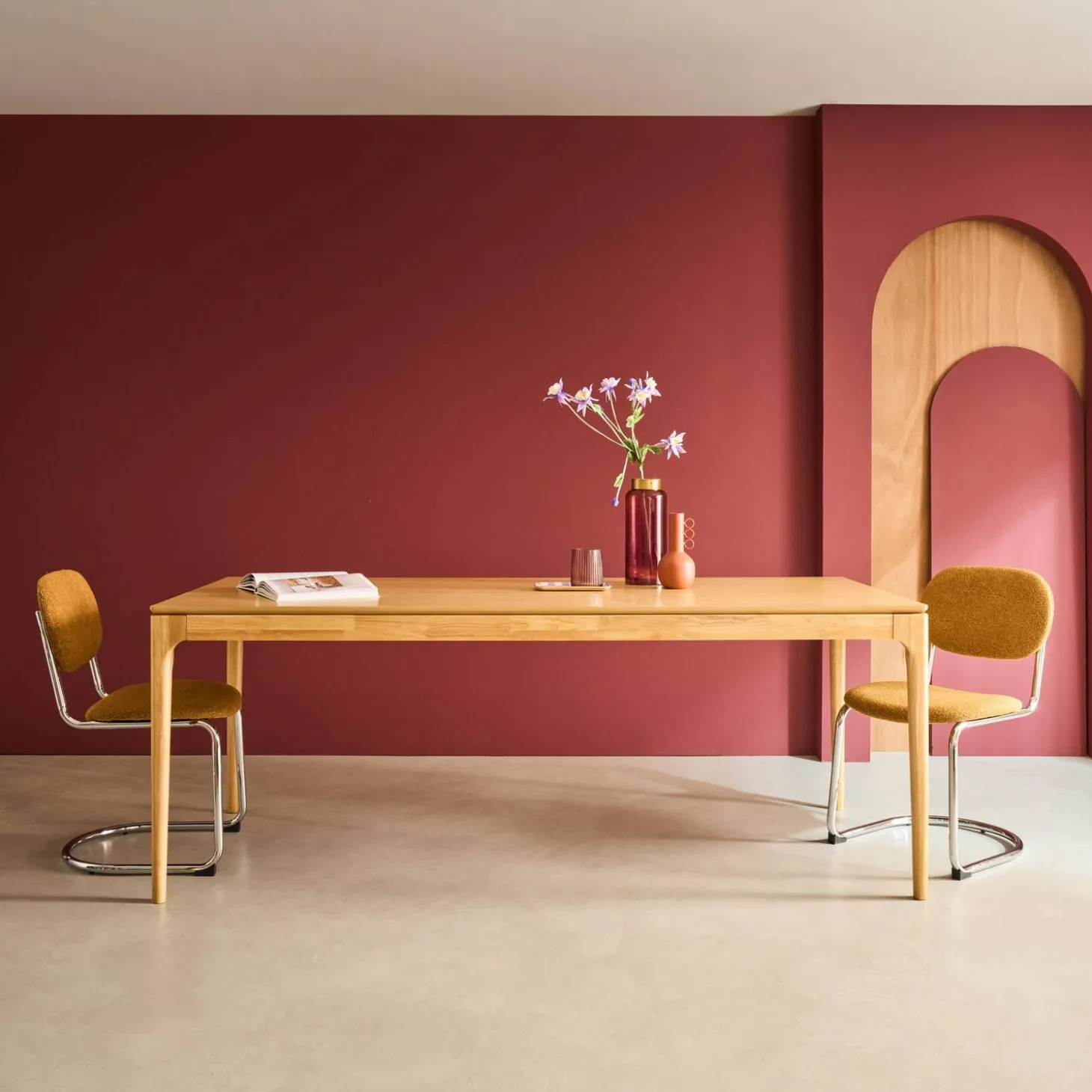 Eettafel rechthoekig rubberhout en essenfineer 8 plaatsen