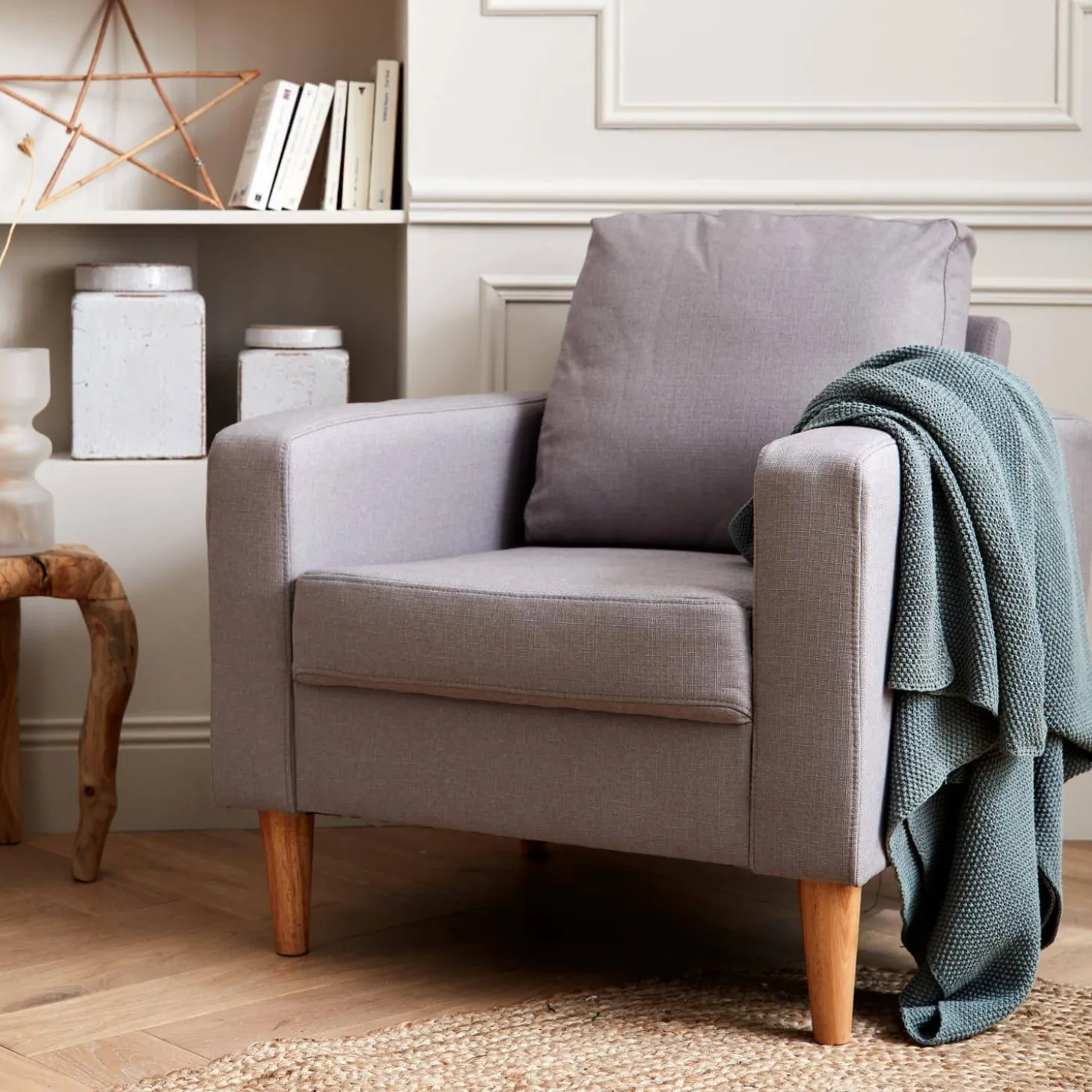 Fauteuil met houten poten