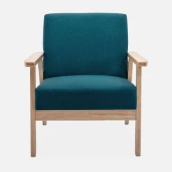Fauteuil van hout met stoffen zitting