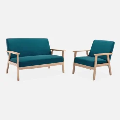 Fauteuil van hout met stoffen zitting