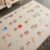 Frans educatief beige kindertapijt voor binnen alfabet