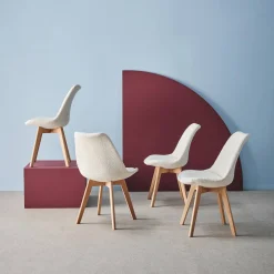 Getextureerde bouclé Scandinavische stoelen met beukenhouten poten (set van 4)