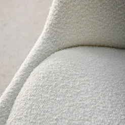 Getextureerde bouclé Scandinavische stoelen met beukenhouten poten (set van 4)