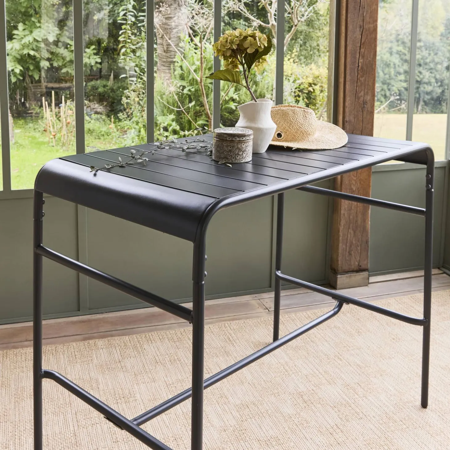 Hoge tuintafel 4 plaatsen metaal