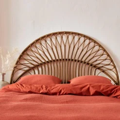 Hoofdeinde van donker rotan