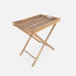 Houten dienblad op standaard