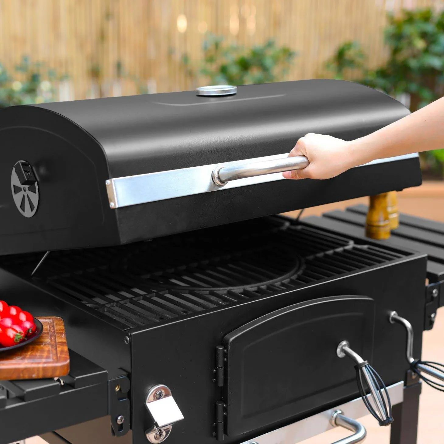 Houtskool BBQ en smoker