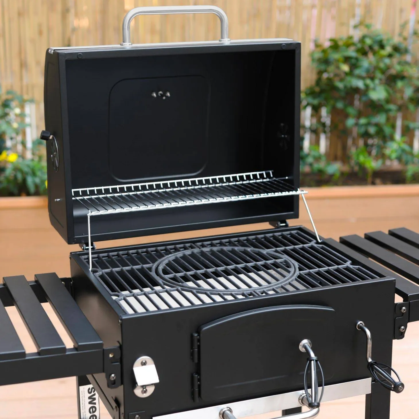Houtskool BBQ en smoker