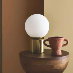 Interieur tafellamp, metaal en glas H 25 cm