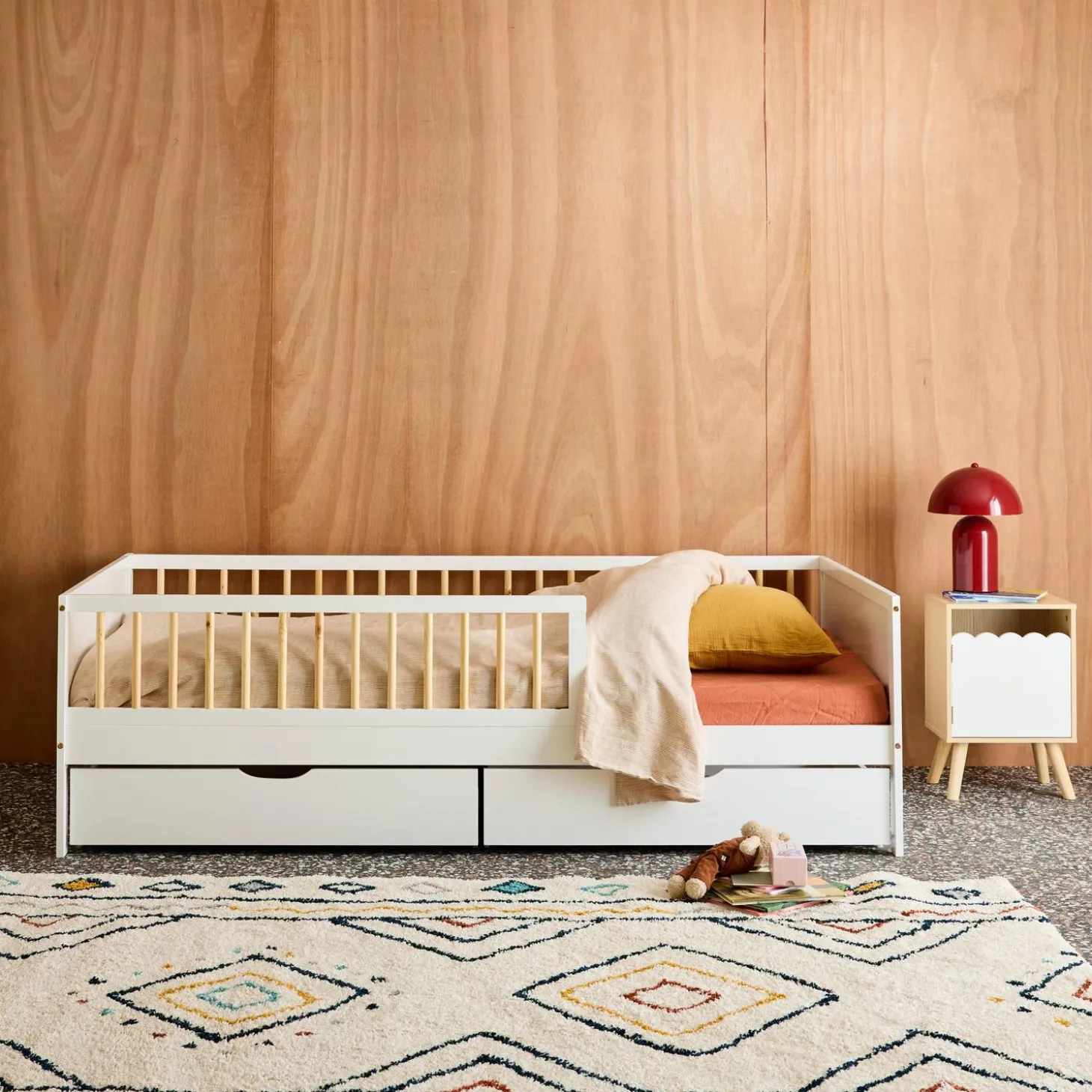 Kinderbed 90x190cm met lattenbodem en 2 lades dennenhout