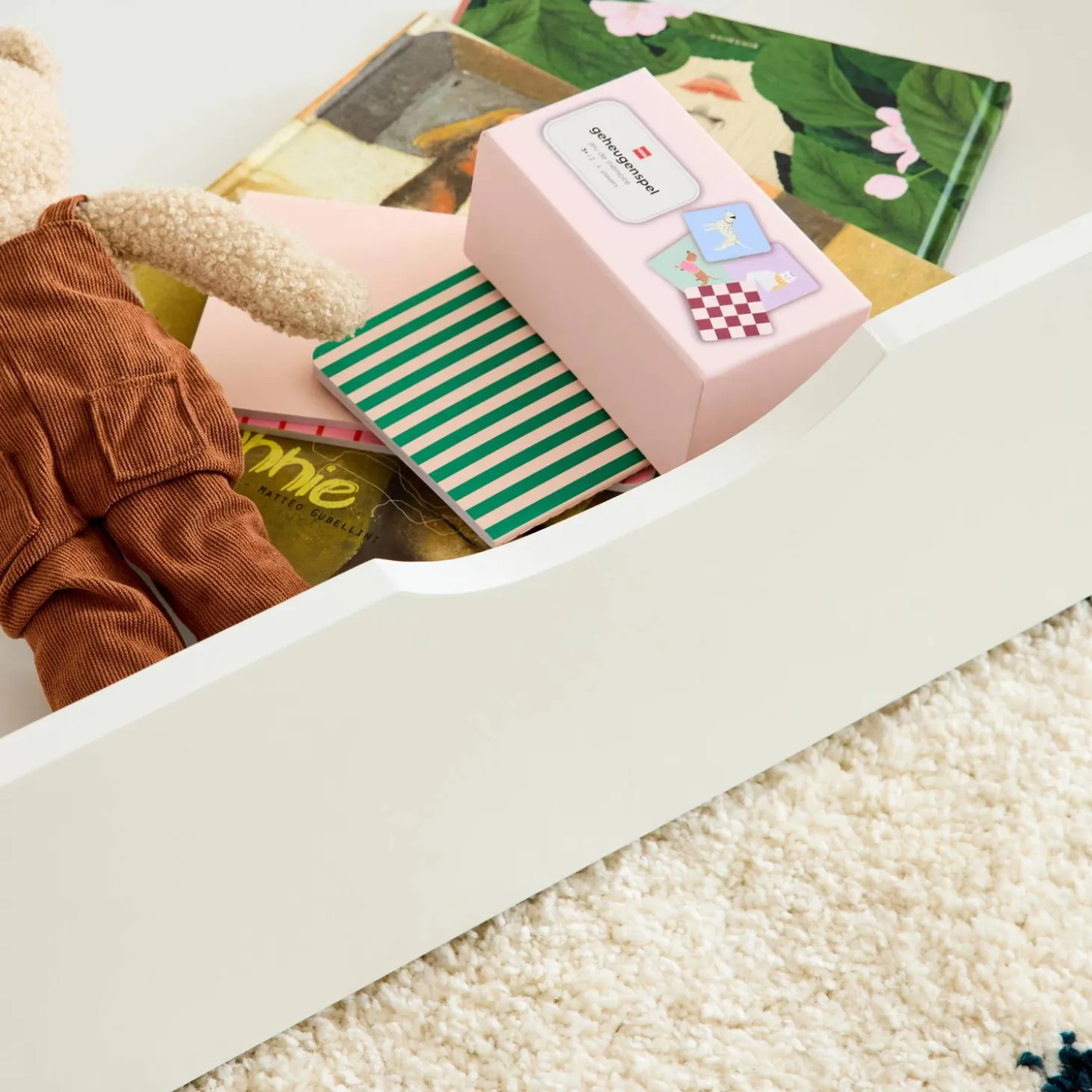 Kinderbed 90x190cm met lattenbodem en 2 lades dennenhout