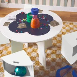 Kindertafel en 4 stoelen met leisteen effect