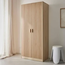 Kledingkast 2 deuren hangedeelte en 3 vakken 80cm