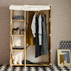 Kledingkast van bamboe met hangruimte en 3 planken 110cm