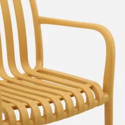 Kunststof tuinstoelen (set van 4)