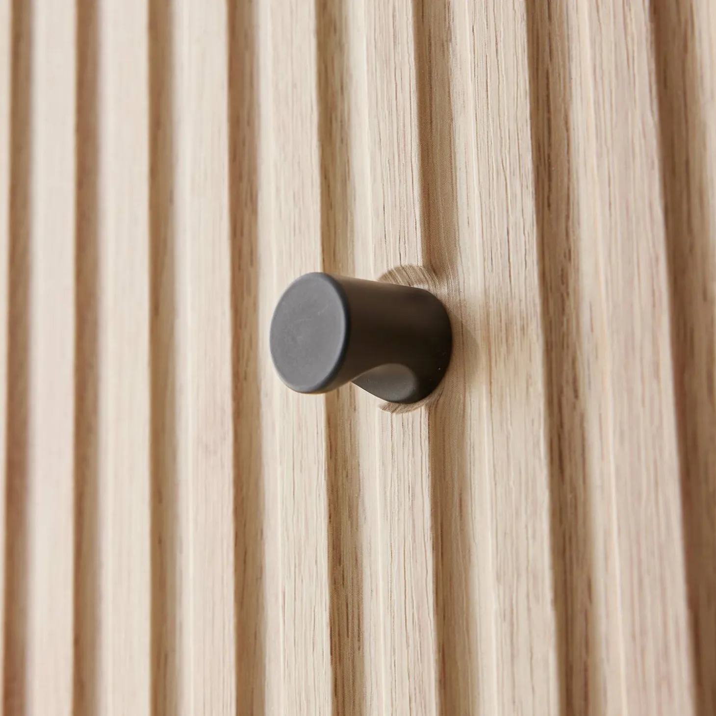 Ladekast met 3 lades gegroefd houtdecor 90cm