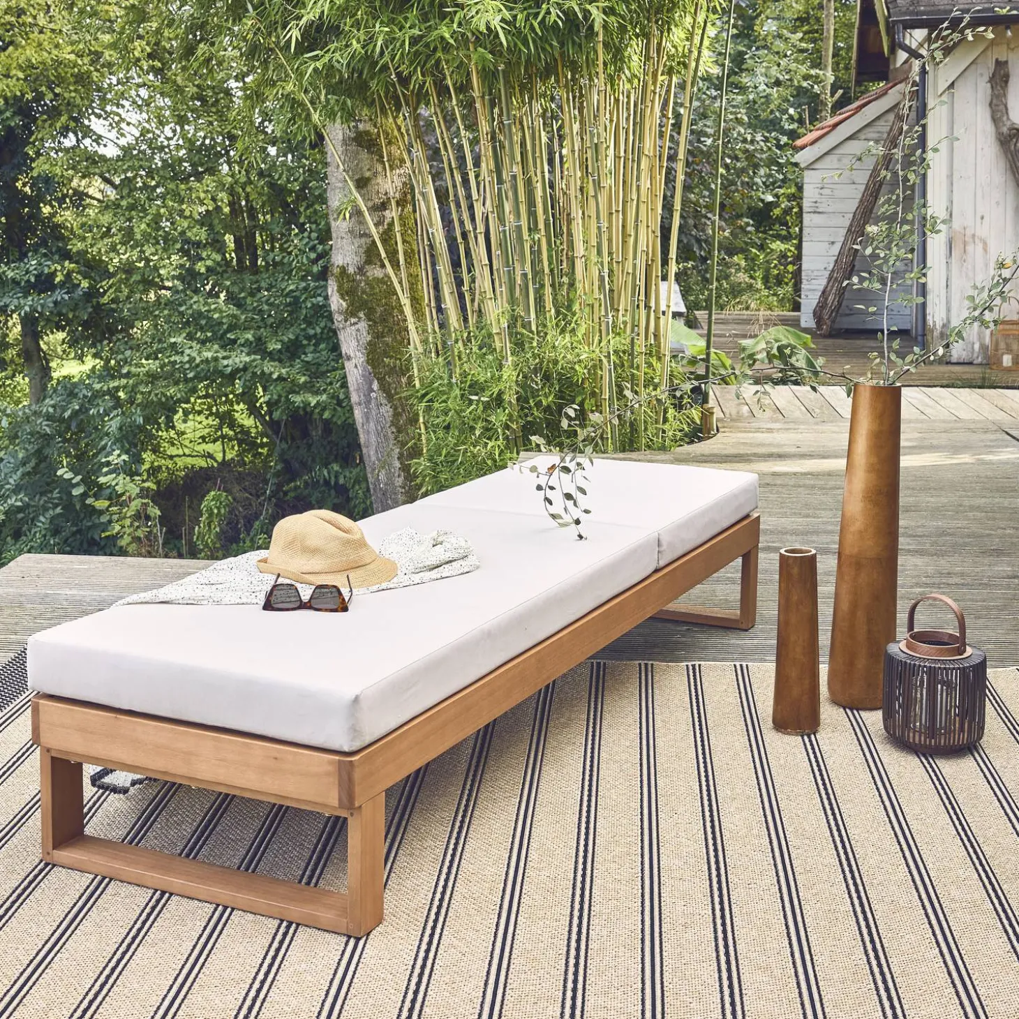 Ligbed van eucalyptus hout, multi-positie.