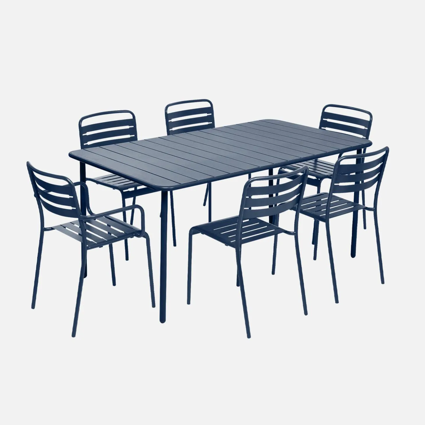 Metalen tuintafel + 6 stoelen, waarvan 2 met armleuning