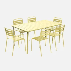 Metalen tuintafel + 6 stoelen, waarvan 2 met armleuning