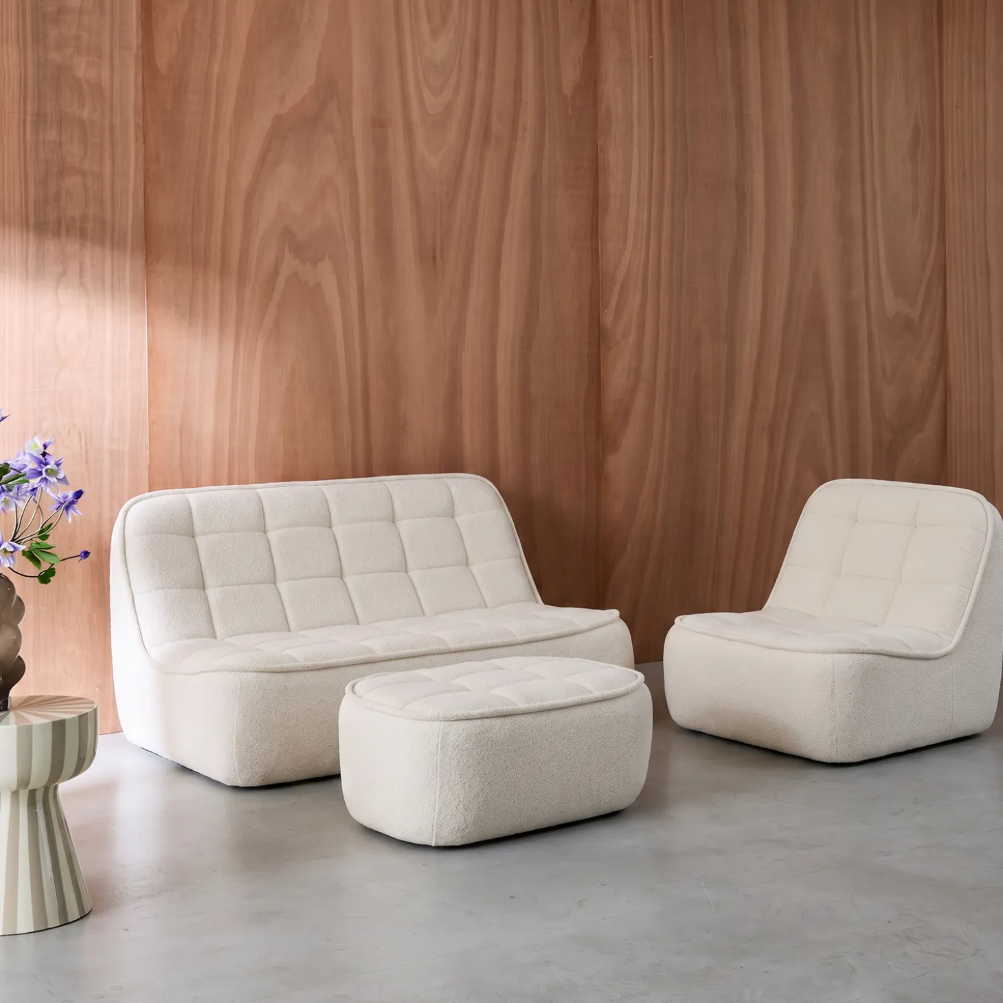 Modulaire bank bouclé stof 3 zitplaatsen + voetenbank