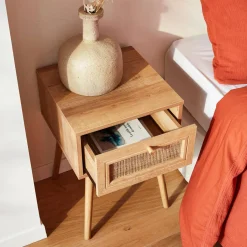 Nachtkastje met hout- en rietmotief, 1 lade