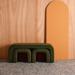 Nestbank met krukjes bouclé