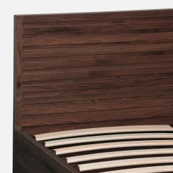 Opbergbed 140x190cm met lattenbodem en hoofdbord houtdecor