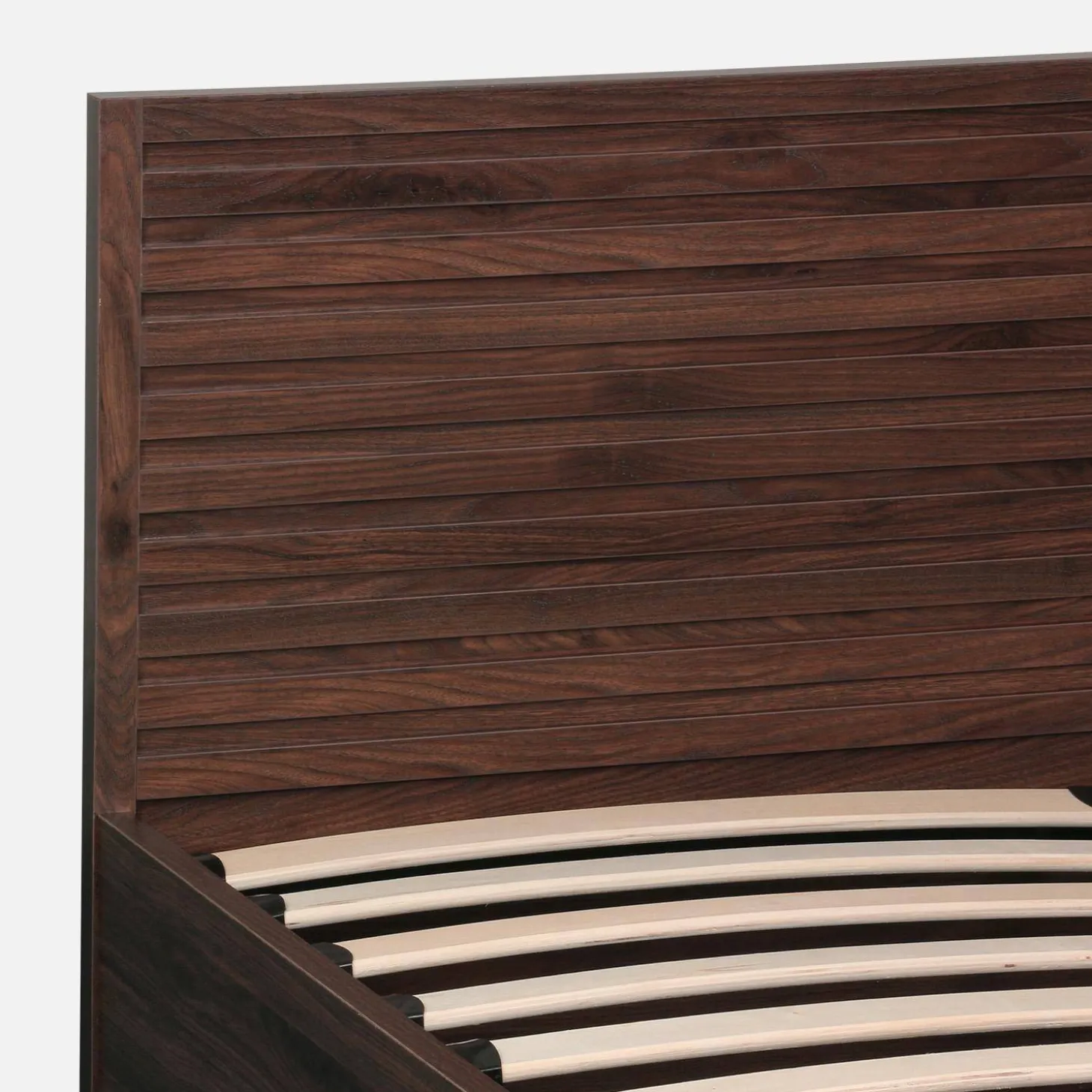 Opbergbed 140x190cm met lattenbodem en hoofdbord houtdecor