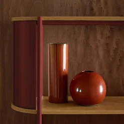 Open kast 5 niveaus gebogen metaal en houtdecor