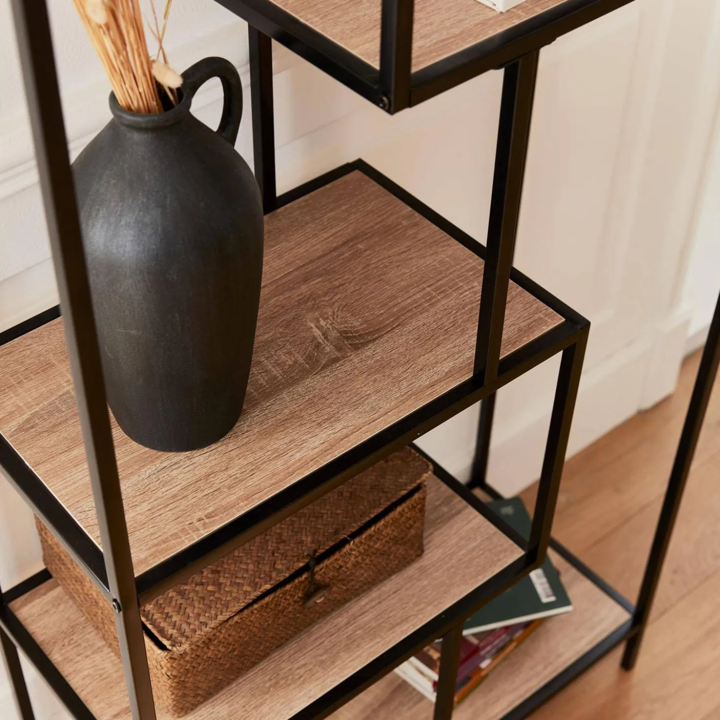 Open wandkast metaal asymmetrisch 6 vakken 77cm