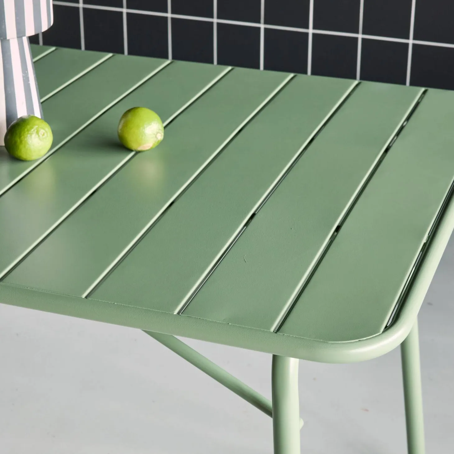 Opklapbare tuintafel met 6 stoelen metaal