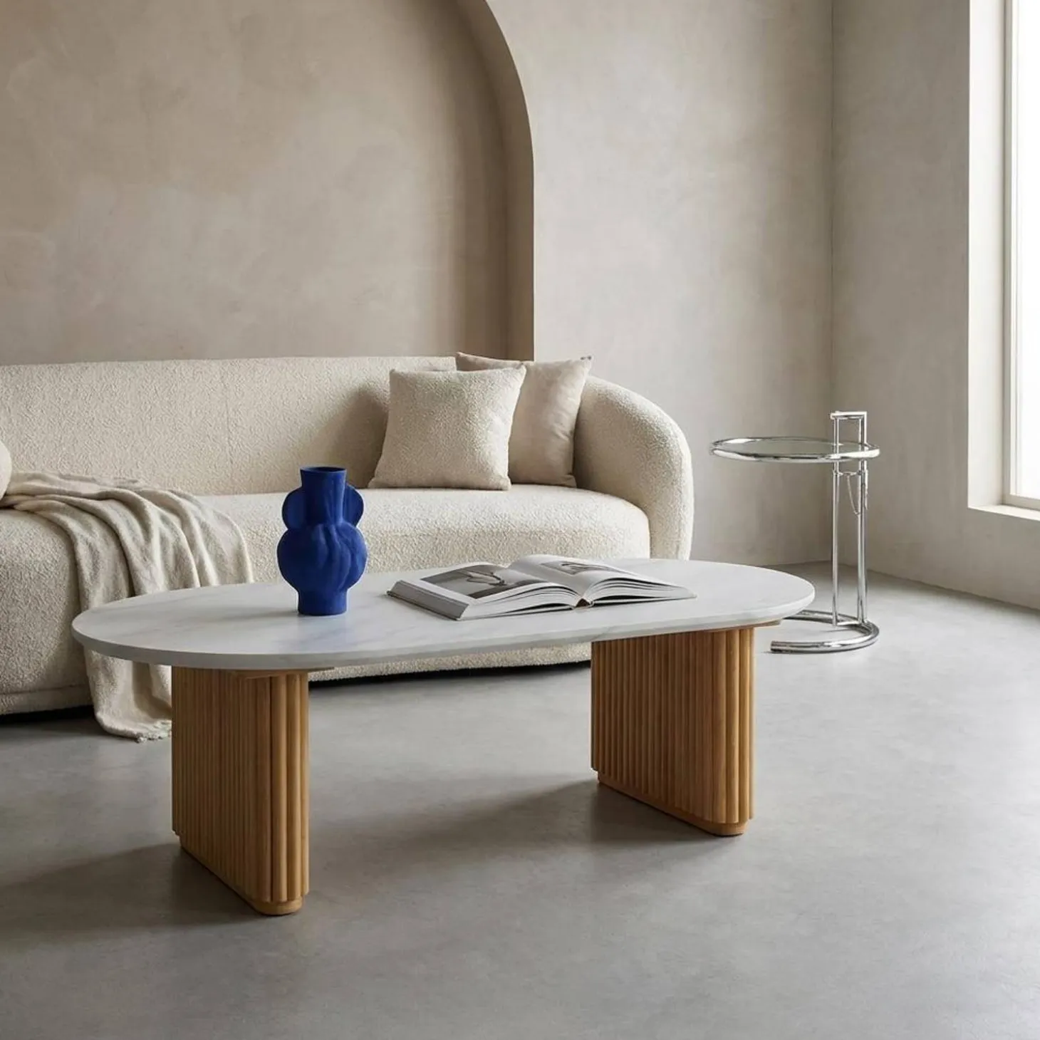 Ovale salontafel van rubberhout met steeneffect